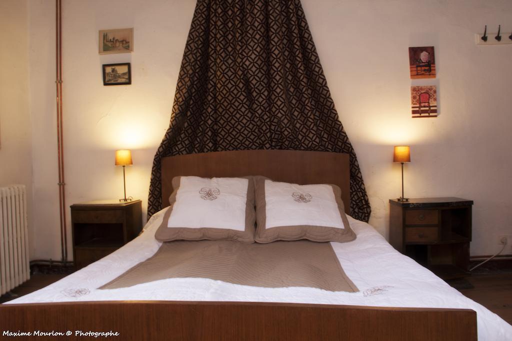 Chateau Rosans Bed & Breakfast Phòng bức ảnh